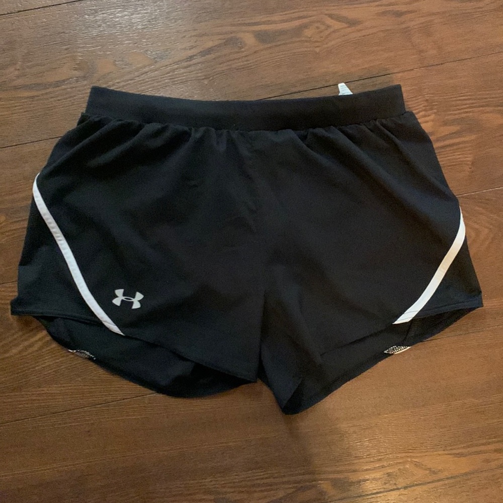Under Armour Black Running Shorts Size Medium